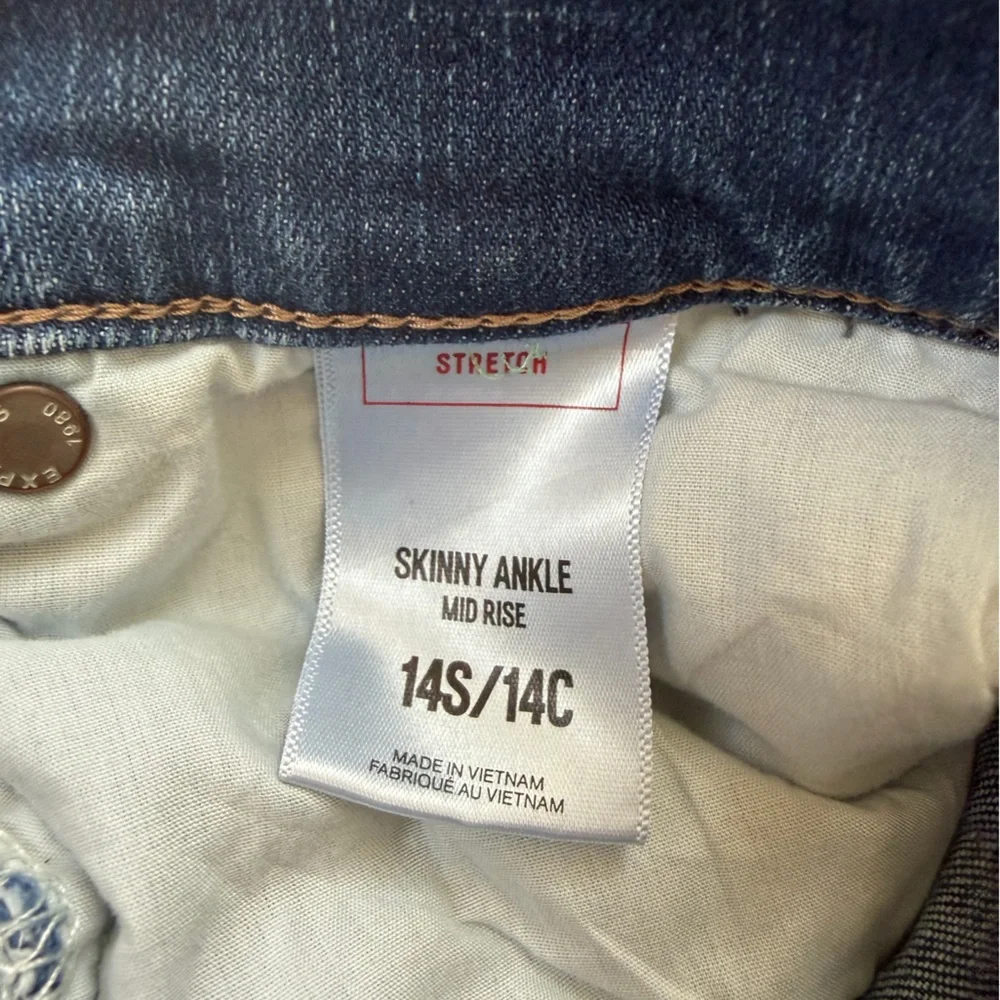 American Eagle Outfitters Distressed Cropped Jeans - Picture 4 of 7